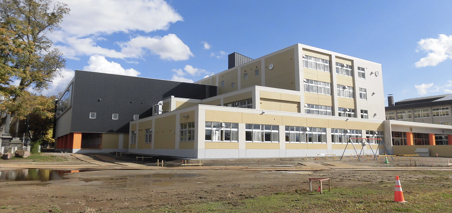 旭川小学校（C）増改築工事